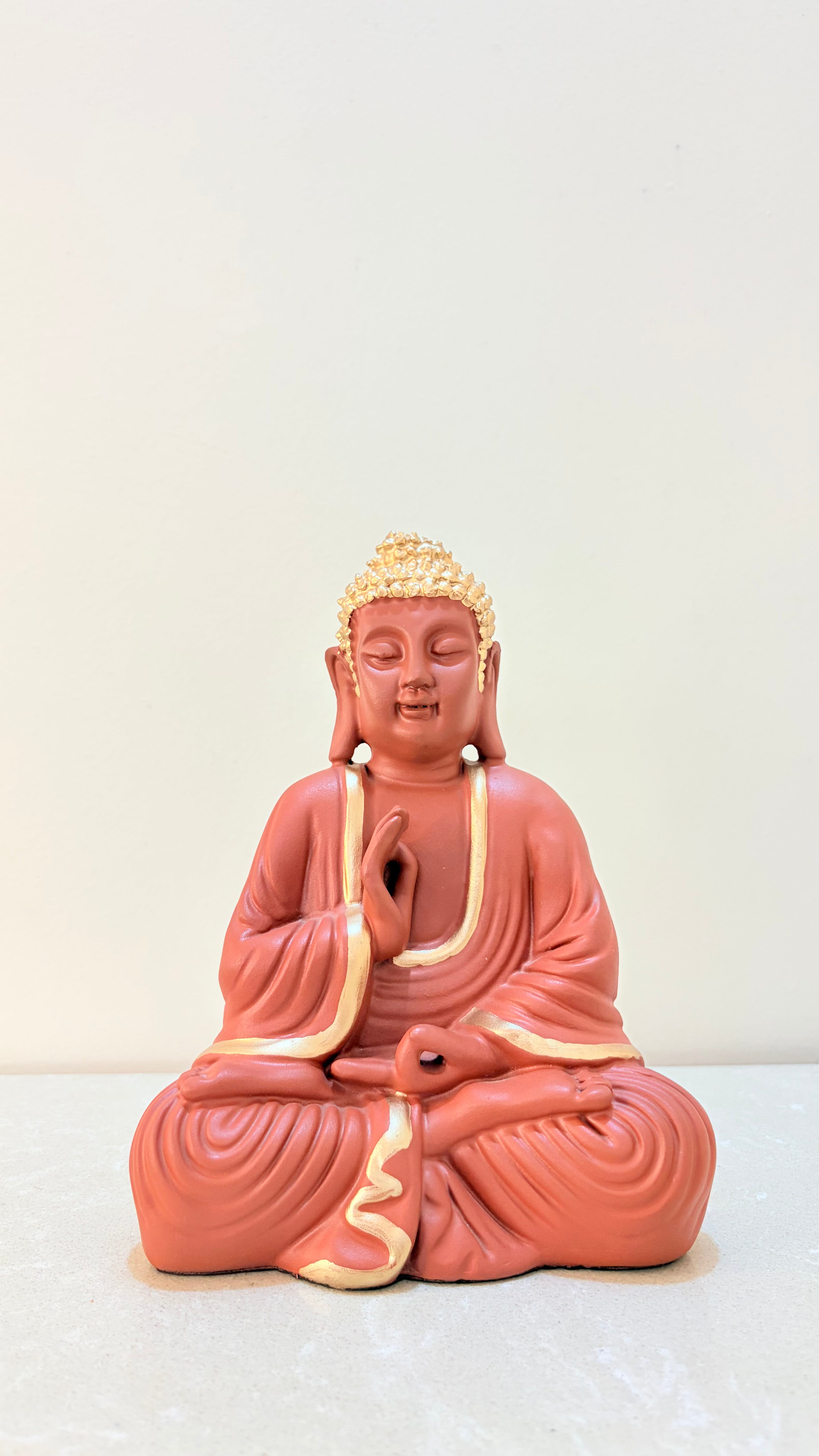SERENI BUDDHA STATUE