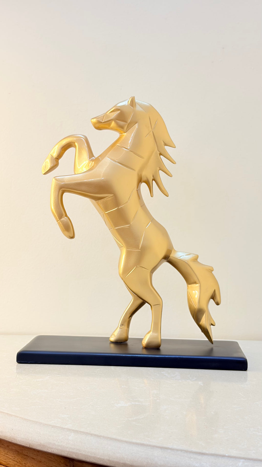 HORSE SCULPTURE
