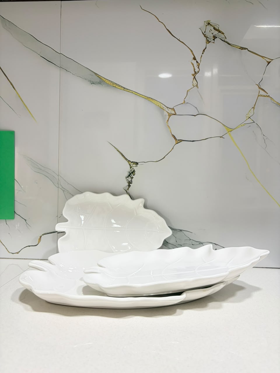 Leafscape-Platter-Trio-Set