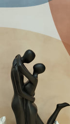 THE INFINITY HUG